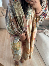 Load image into Gallery viewer, ISALA