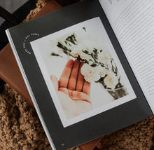 Load image into Gallery viewer, Esther Bible Study