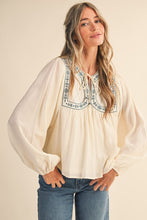 Load image into Gallery viewer, Yasmine