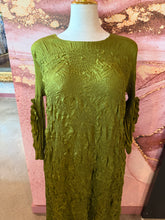 Load image into Gallery viewer, Jasmine Dress
