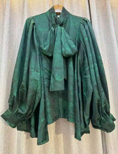 Load image into Gallery viewer, Angel Top
