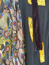 Load image into Gallery viewer, Cake Red Bird
