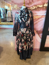 Load image into Gallery viewer, Texas Rose Set
