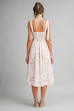 Load image into Gallery viewer, Gemma Floral
