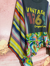 Load image into Gallery viewer, Vintage Red Bird
