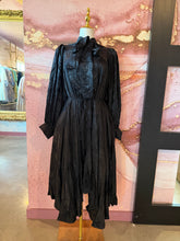 Load image into Gallery viewer, Cindy dress
