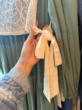 Load image into Gallery viewer, Cheyenne
