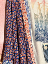 Load image into Gallery viewer, Desert Red Bird
