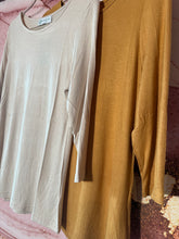 Load image into Gallery viewer, Lisa Layering
