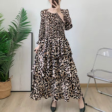 Load image into Gallery viewer, Laura Leopard
